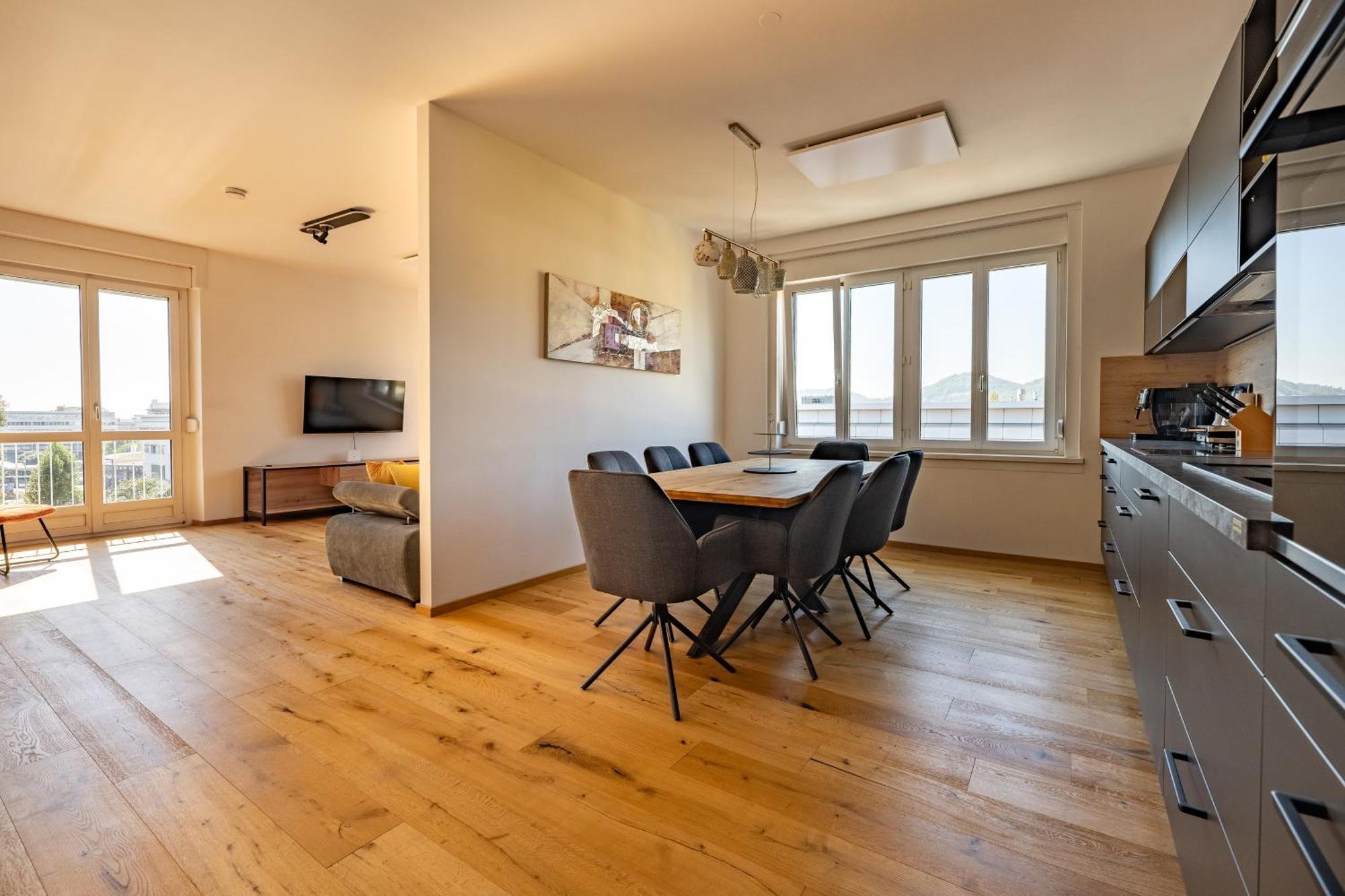Tamliving Center Luxury 4 Rooms Smart Tv Kitchen Great View 그라츠 외부 사진